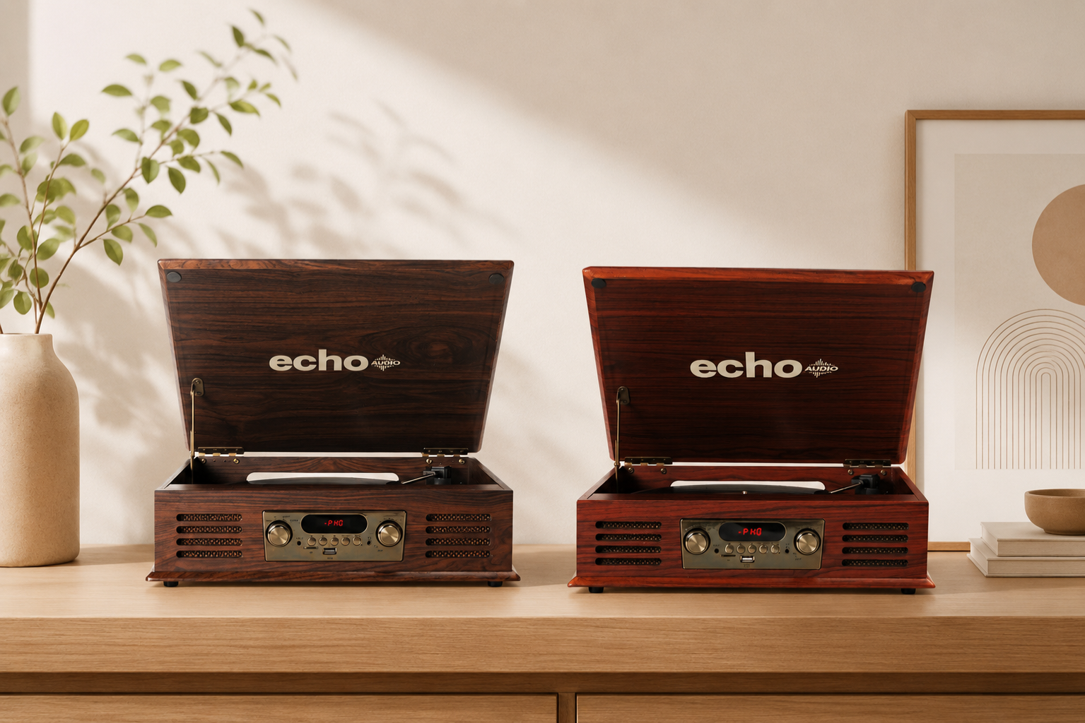 The Legend vinyl player